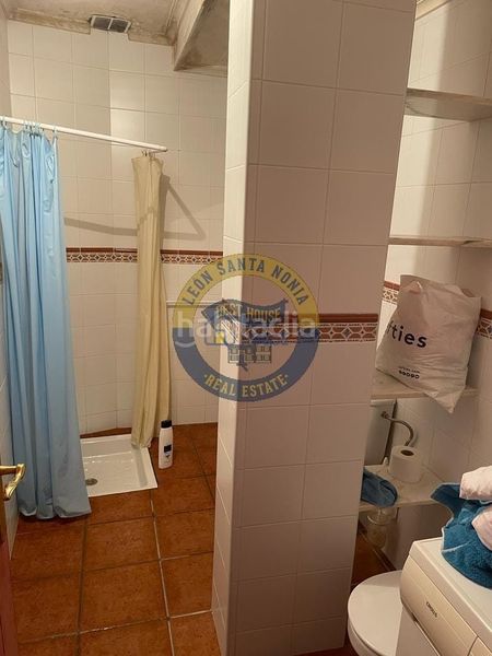 Foto 6d88f9ac-12c6-4673-a792-f2852b61e754. Casa amb calefacció a Carucedo