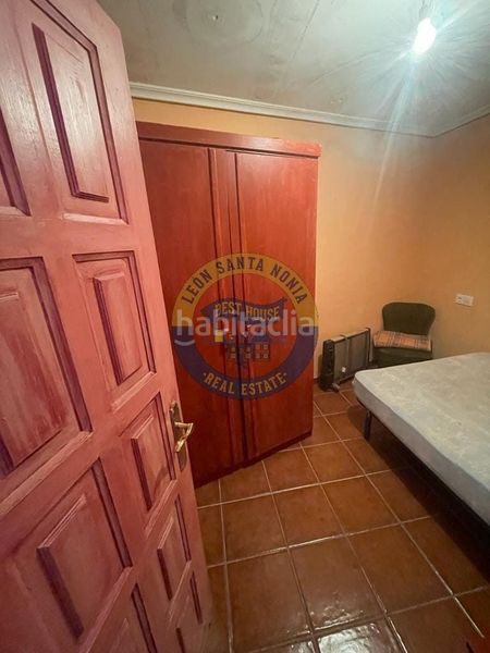 Foto da24ff86-fd3c-4194-af82-72d1f49d9926. Casa amb calefacció a Carucedo