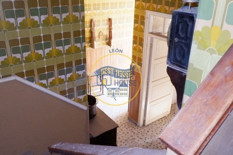 Foto 53dde2b4-4d27-4ea0-9f7c-473862795502. Casa a Armunia León
