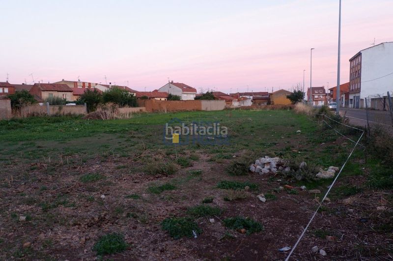 Foto 744566ec-240a-43f1-a5ac-3f1ffc6c92d9. Terreny residencial a Armunia León