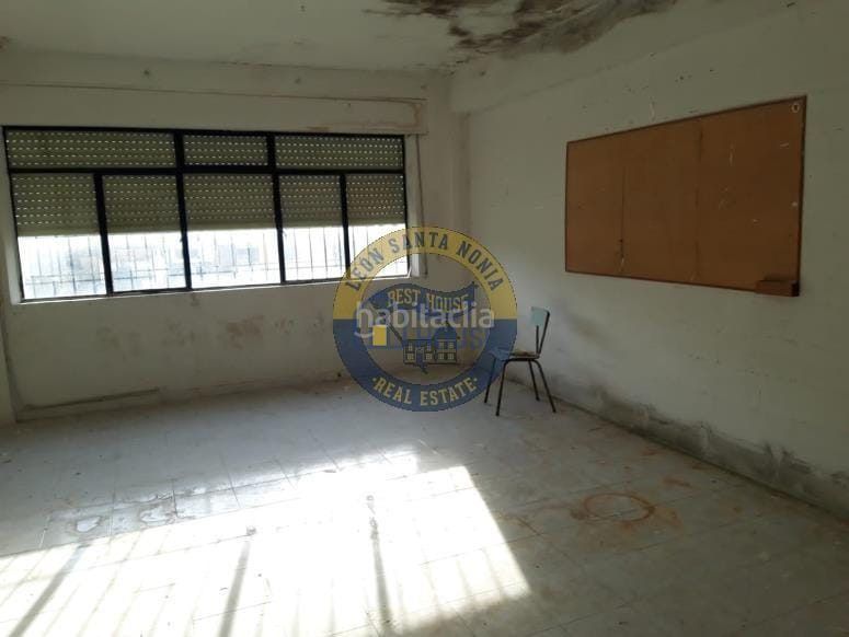 Foto 08bb3978-2e49-4607-98a5-a24aa25a232b. Local comercial a Sabero