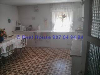 Mas à Valdefresno. Casa de pueblo en navafría.