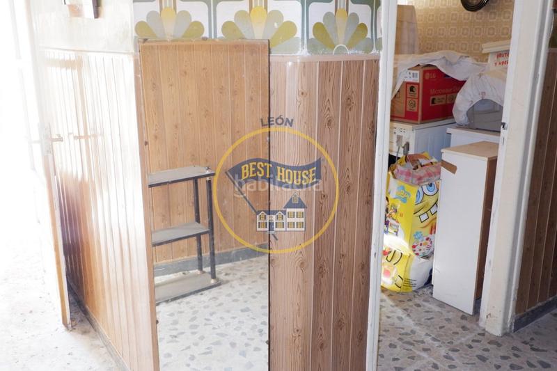 Foto 6424c4f7-7d2d-49fe-811b-ad70184b506f. Masia a Armunia León