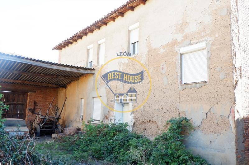 Foto 8a8c771b-02eb-45ff-aa21-73ed00d0bd04. Masia a Armunia León