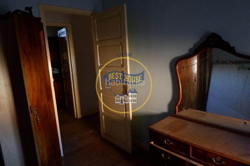 Foto c6328d29-461f-45c8-9ec4-b89987b9411e. Masia a Armunia León