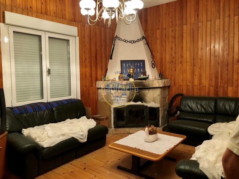 Foto 606d330f-b09e-4e74-b8be-2b4f30ac2fe5. Xalet amb calefacció aparcament a Garrafe de Torío