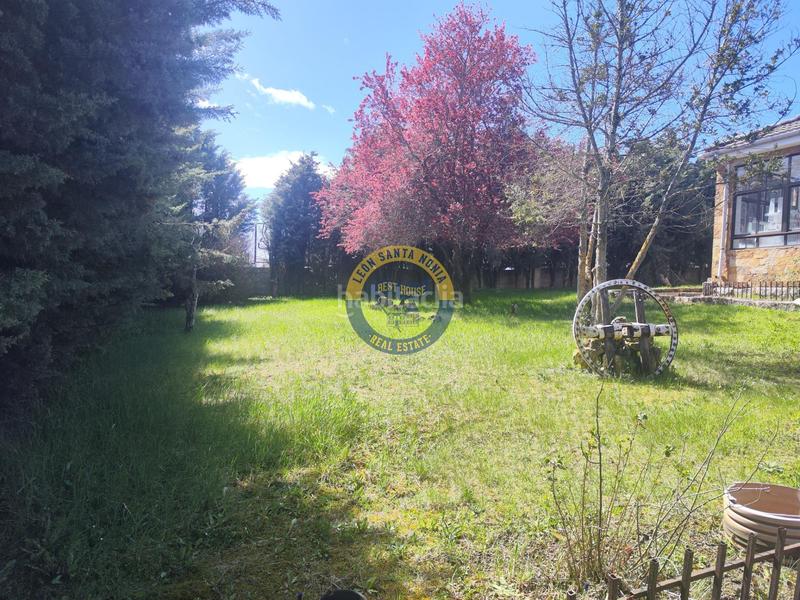 Foto a5d0319b-19fb-4f11-8ae1-b9796f6e2616. Xalet amb calefacció aparcament a Garrafe de Torío