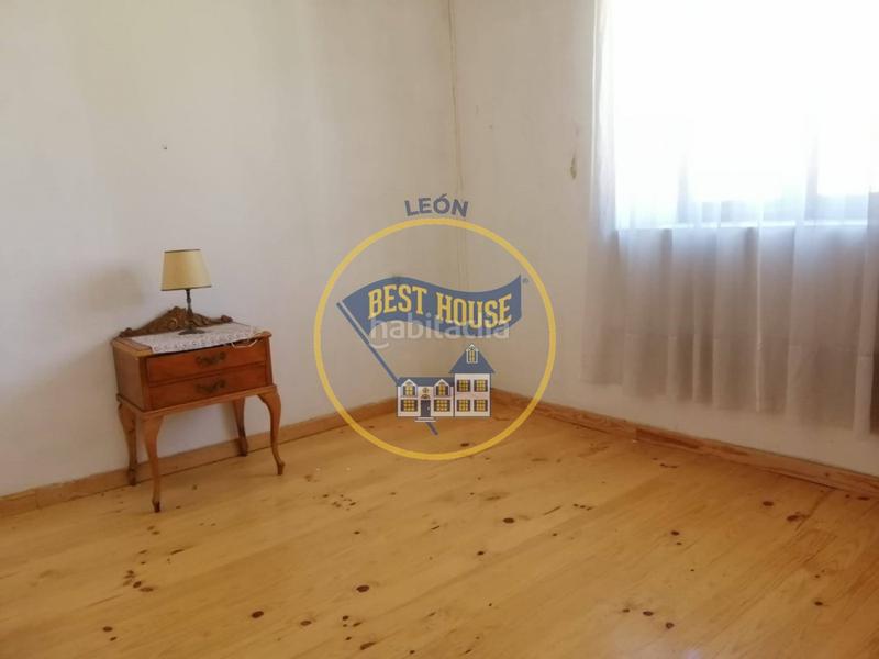 Foto 4d032a59-fe61-4f00-a7d3-fd0fa4b7b506. Casa amb aparcament a Rioseco de Tapia