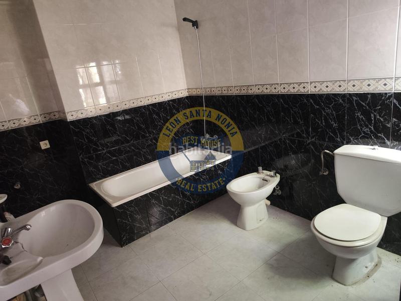 Foto 7f088058-c94b-44a2-9425-774267d3a3d1. Casa amb aparcament a Rioseco de Tapia