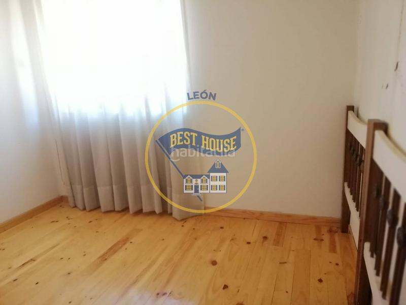 Foto a7841b63-c5d2-434f-a9bd-f119c64f03ca. Casa amb aparcament a Rioseco de Tapia