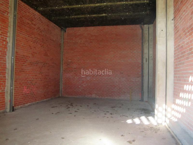 Foto 2f8e67cf-1a82-4dbd-855b-47428fda957b. Rent business premise in Polígono San Cristóbal Valladolid