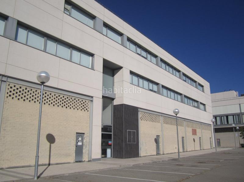 Foto 7351d823-cce7-4cde-8ffc-f45d9818274f. Rent business premise in Polígono San Cristóbal Valladolid