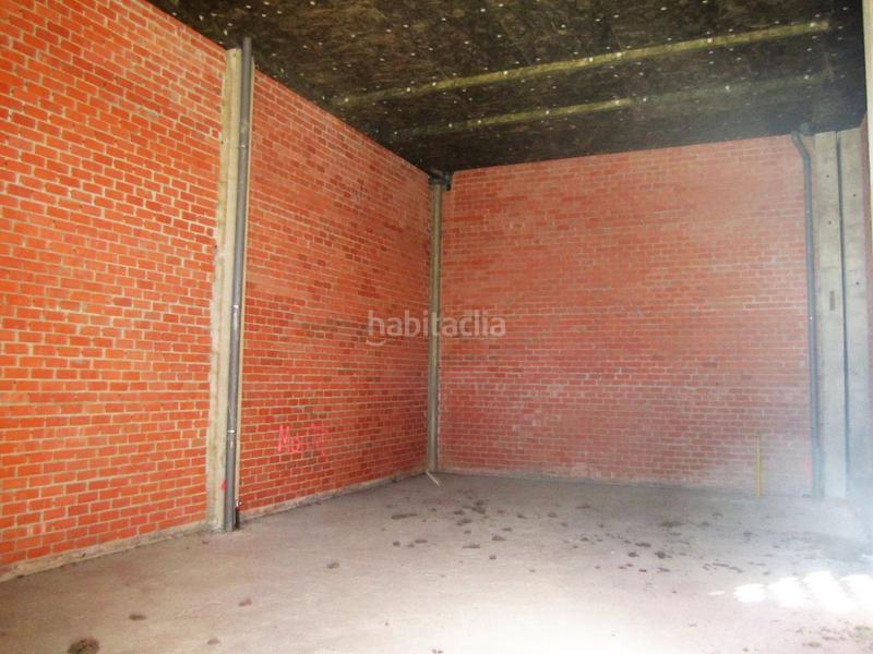 Foto 8727ecf1-d9ae-4faa-a20d-6cb5e7fbdfbe. Rent business premise in Polígono San Cristóbal Valladolid