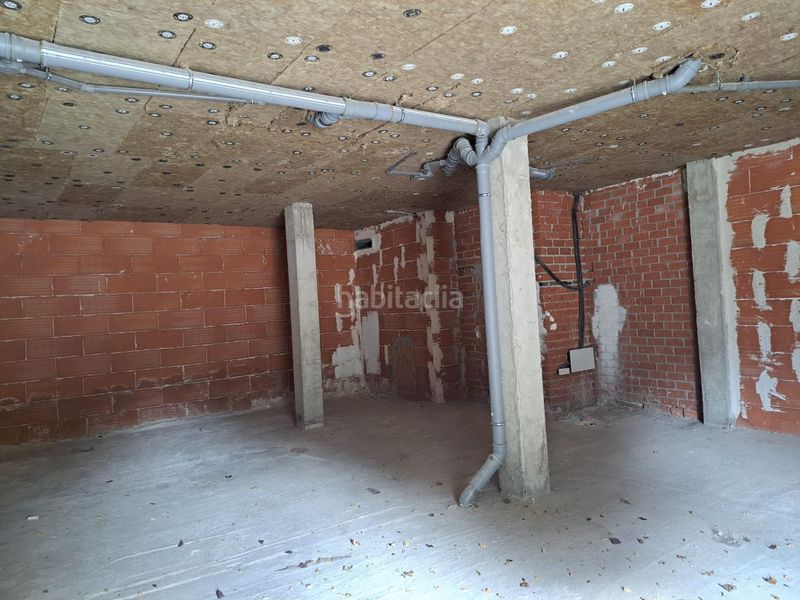 Foto 57d7ed48-fd3e-498a-9ed7-f24711348ad6. Local comercial a Laguna de Duero