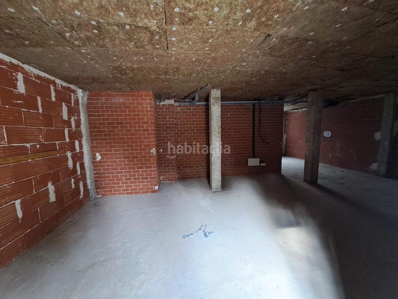 Foto 5a81456d-9315-41be-80fa-7cb3d51e24e8. Local comercial a Laguna de Duero