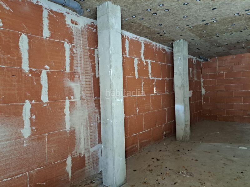 Foto 96cd7d66-cf51-4b1f-be9b-17ee9ea9be3e. Local comercial a Laguna de Duero