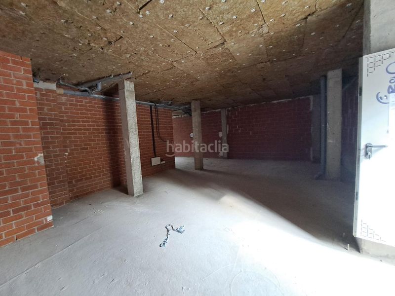 Foto e8dcf9e4-84c8-4336-98ef-3d6f99a86406. Local comercial a Laguna de Duero