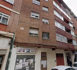 Locale commerciale in Calle Calle de los Celtas Cortos 5