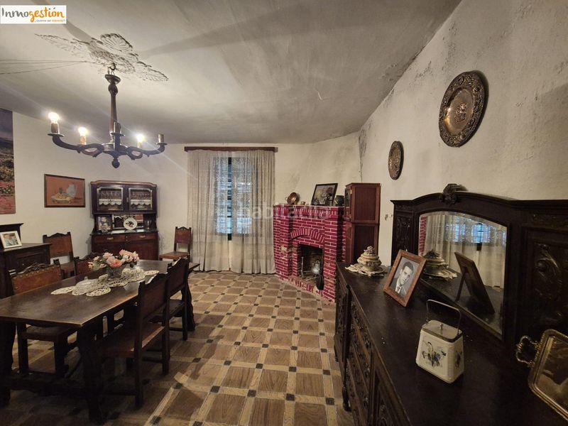 Foto f2a54ef4-e439-40e9-8790-fa11ef6c0d0e. Casa a Valdestillas