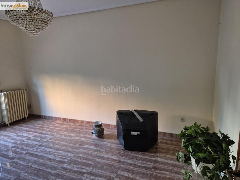 Foto 3bfb0c91-a742-451e-8eee-182ff101dfe4. Haus mit parking in Girón Valladolid