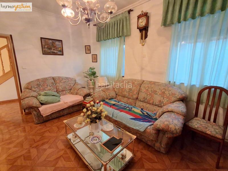 Foto 3ece46e2-631d-431a-ab4e-d5488e1c59b9. Maison avec chauffage parking dans Tudela de Duero