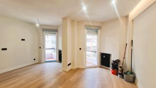 Miete Etagenwohnung  Juan de juni. Alquiler de vivienda en valladolid centro. zona campo grande
