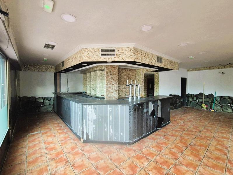 Foto 37617d44-54a9-4bcc-9616-9269da64bb2f. Lloguer local comercial a La Rubia Valladolid