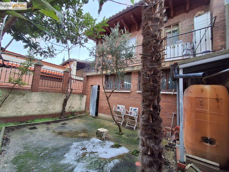 Foto 5bf4cbc8-7a17-4ec3-8c5b-c033e211b38b. Casa amb calefacció aparcament a Tudela de Duero