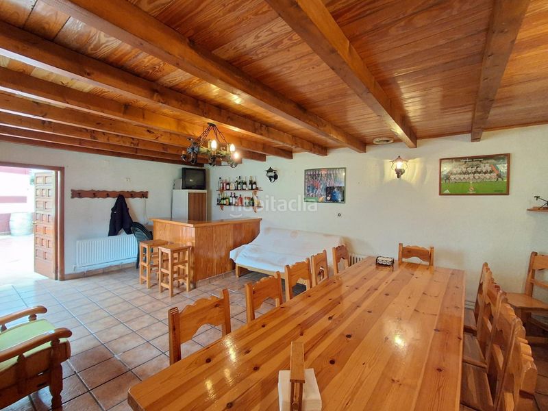 Foto 08ca46dc-fa79-4660-85ff-b63bd63997dc. Casa amb calefacció aparcament a Tudela de Duero