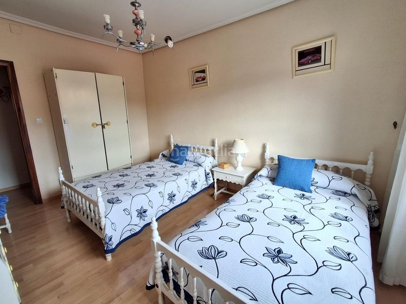 Foto 096a8d72-0039-46c5-8b09-f3a26c86c769. Casa amb calefacció aparcament a Tudela de Duero