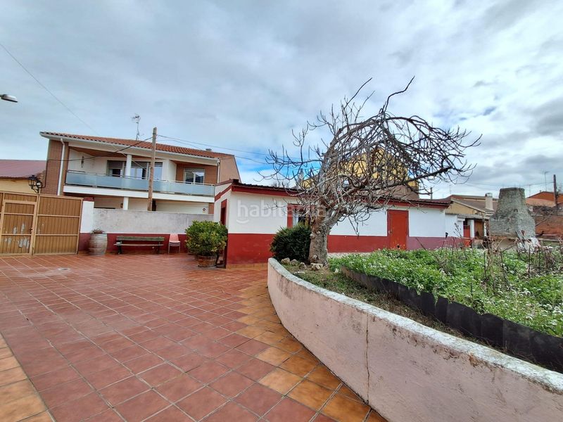 Foto cb958de2-f7c4-45ff-981d-8609713b0a2b. Casa amb calefacció aparcament a Tudela de Duero