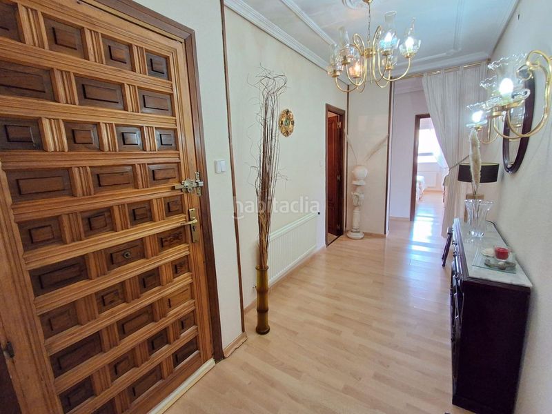 Foto e2eda385-ffff-43a4-b86f-d4248db44e05. Casa amb calefacció aparcament a Tudela de Duero