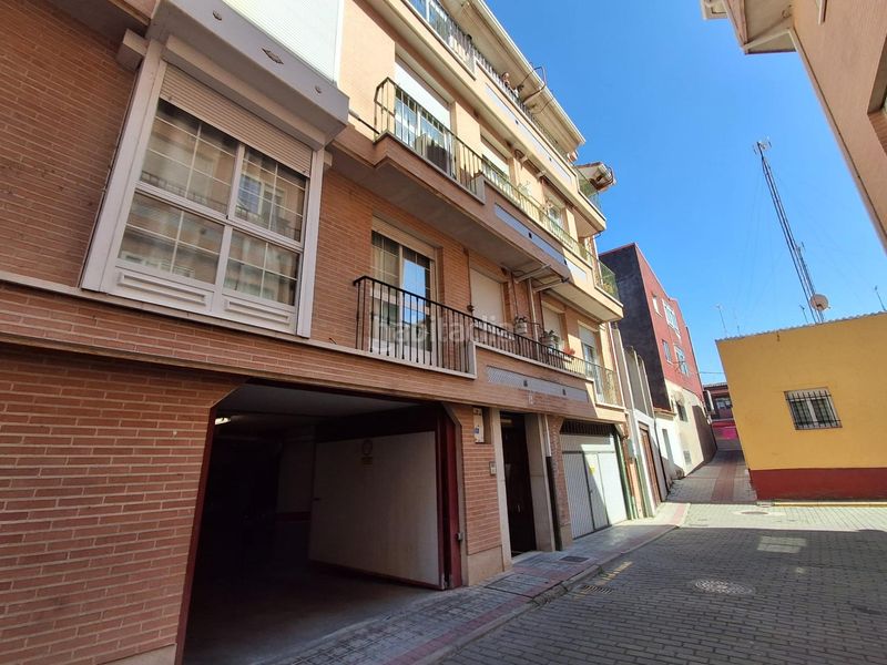 Foto 57391cc5-8a75-438a-9407-c6bb62469d16. Pis amb calefacció aparcament a Tudela de Duero