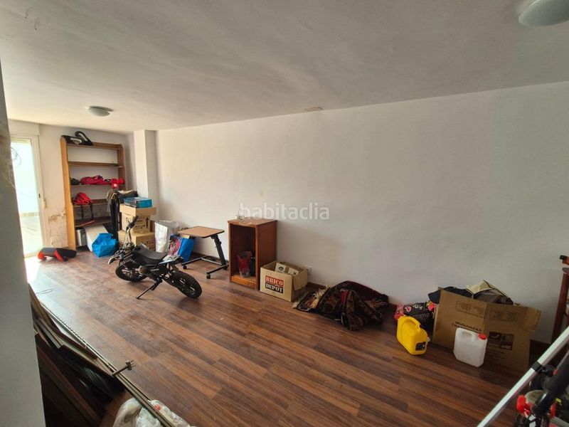 Foto b9ea13c4-bd32-4f6b-a95e-ebceec5c3ab3. Casa amb calefacció aparcament piscina a Simancas