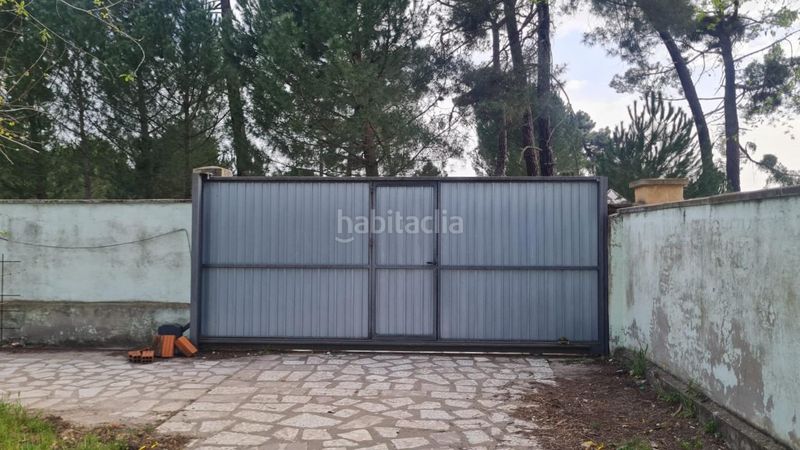 Foto 8c7f284d-589d-4d04-8395-b8bfba94bd81. Casa amb aparcament piscina a Mojados