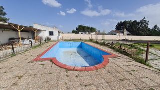 Casa en Mojados. Venta de chalet independiente con piscina en mojados, valladolid