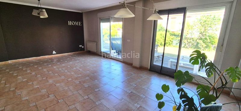 Foto bbd18f76-6c2e-4378-8883-854f741bed7f. Casa amb calefacció aparcament a Boecillo