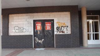 Location Local commercial  N/a. En león