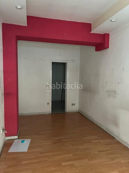 Foto b3973ee4-9354-4ecf-9ab7-a0794c5a2c75. Locale commerciale in Crucero León