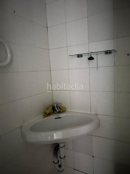 Foto c2478516-5efd-4ed6-b613-9567567bfde1. Locale commerciale in Crucero León