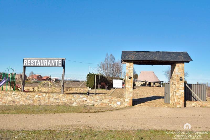 Foto 51a80504-d6ea-46e2-8e82-776129513efa. Edificio en arcahueja en Valdefresno