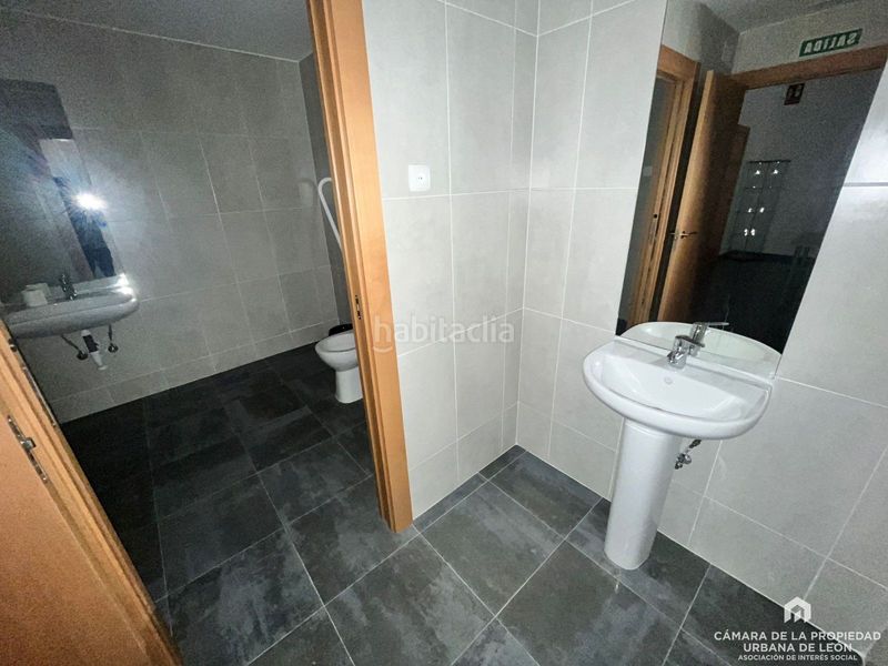 Foto ae23b52e-b1c3-4d4e-bc6d-e859f5b3e794. Rent business premise in Centro Ciudad León