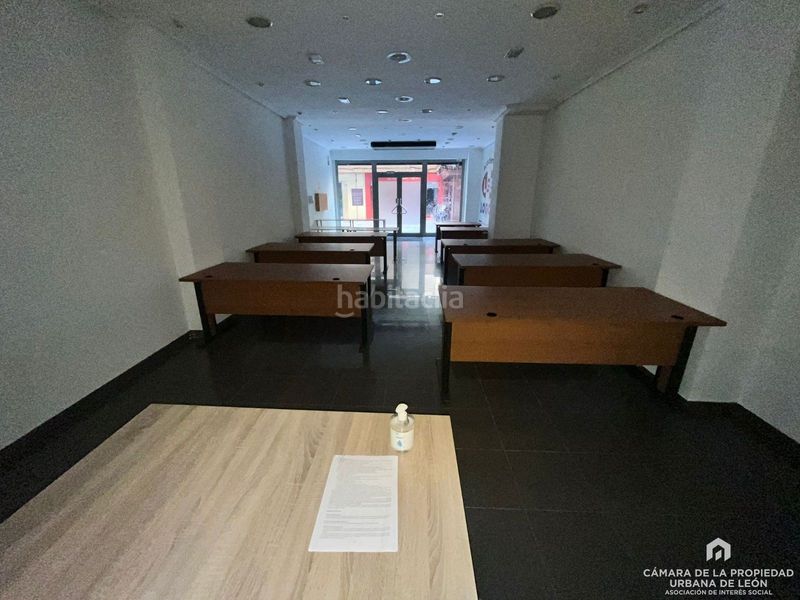 Foto f7970ae6-2b6c-4acd-91bc-3dfe0d79e2f5. Rent business premise in Centro Ciudad León