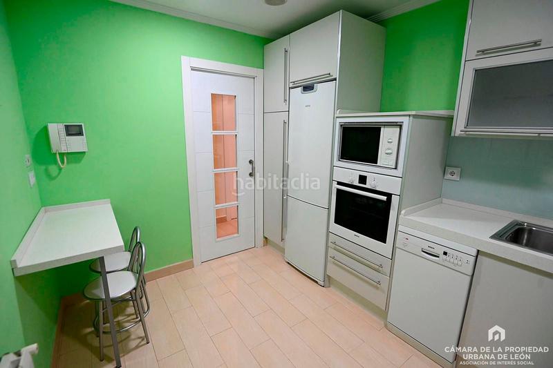 Foto 4d9f7919-c3e8-43c6-a9a5-d4e7b0c2f64c. Affitto appartamento con riscaldamento parcheggio in León
