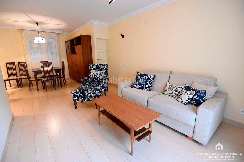 Foto c00c1d5f-8b21-4682-ac17-7d847243b4b2. Location appartement avec chauffage parking dans Casco Antiguo León