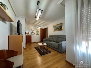 Location Appartement à Villafranca 4. Centro, muy luminoso apartamento en cuarta planta, servicios cen