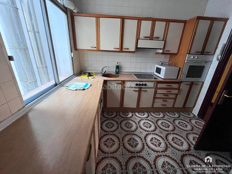 Foto 2849fde9-6ab5-40d8-bd3d-3118c32b7e81. Flat with heating in Centro Ciudad León