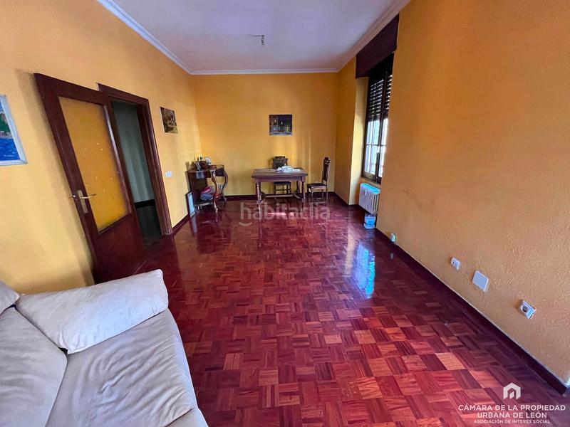 Foto 605060bf-e1fc-4589-90a3-4d412e0bb768. Flat with heating in Centro Ciudad León