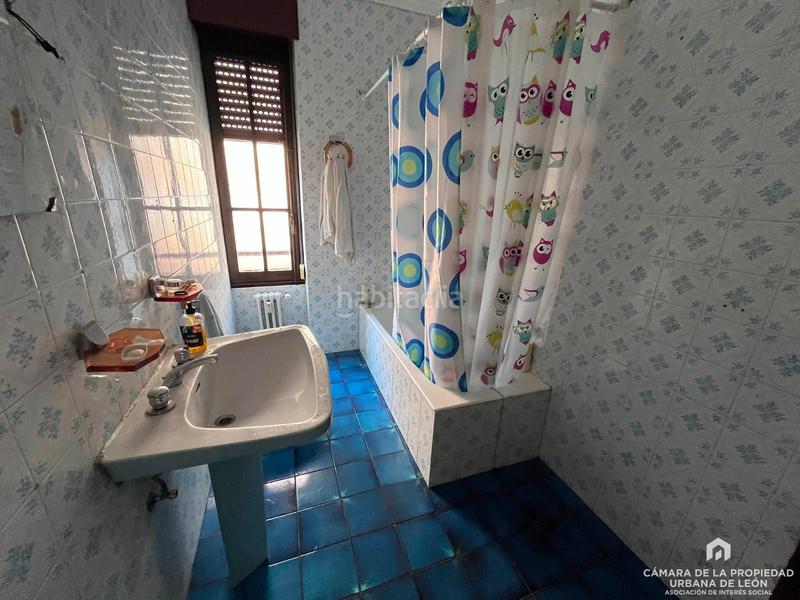 Foto 85ed8c76-f486-4417-af7b-8bfd20f42981. Flat with heating in Centro Ciudad León