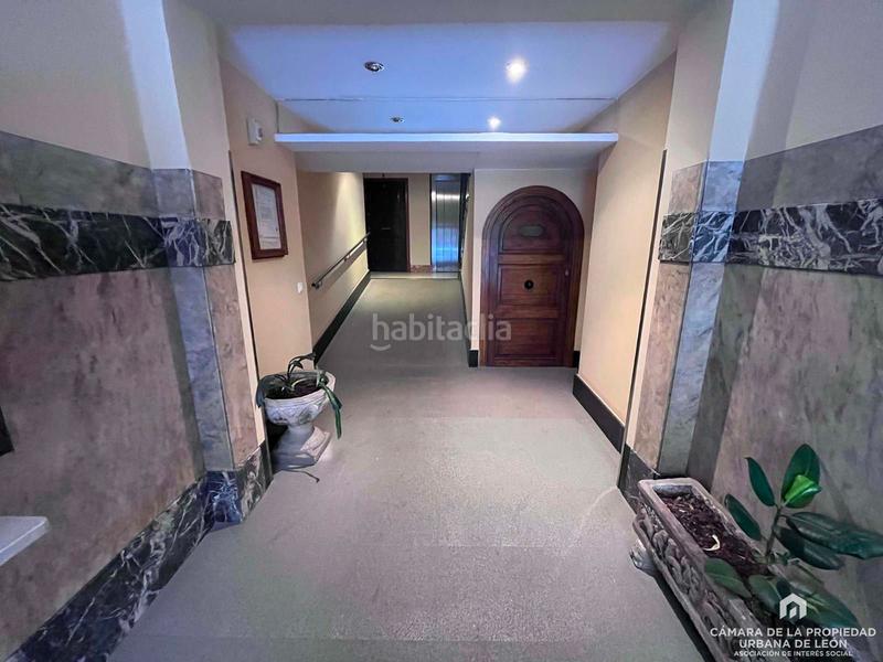 Foto cbca9ca0-b5c9-4fc4-a019-cb8a8a9cd341. Flat with heating in Centro Ciudad León